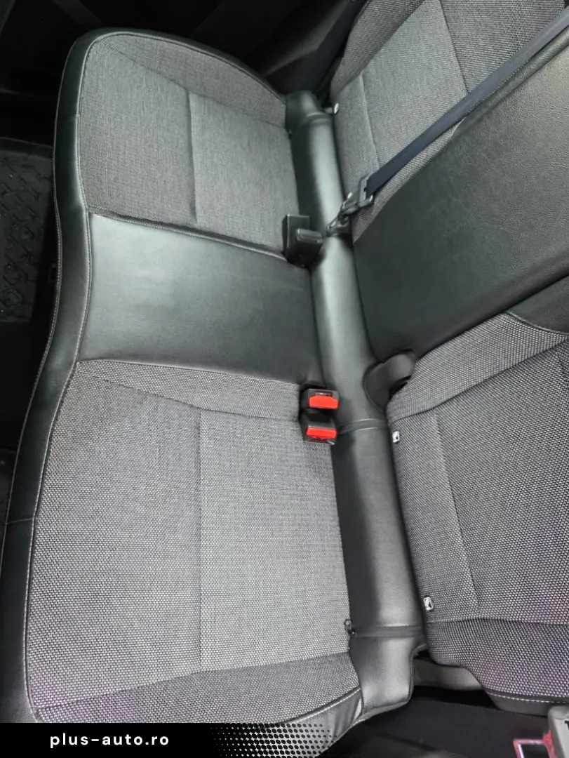 RENAULT CAPTUR 1.3 TCe MHEV 140CP techno EDC