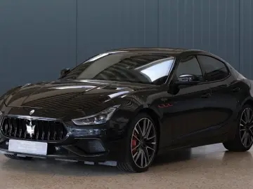 Maserati Ghibli Trofeo