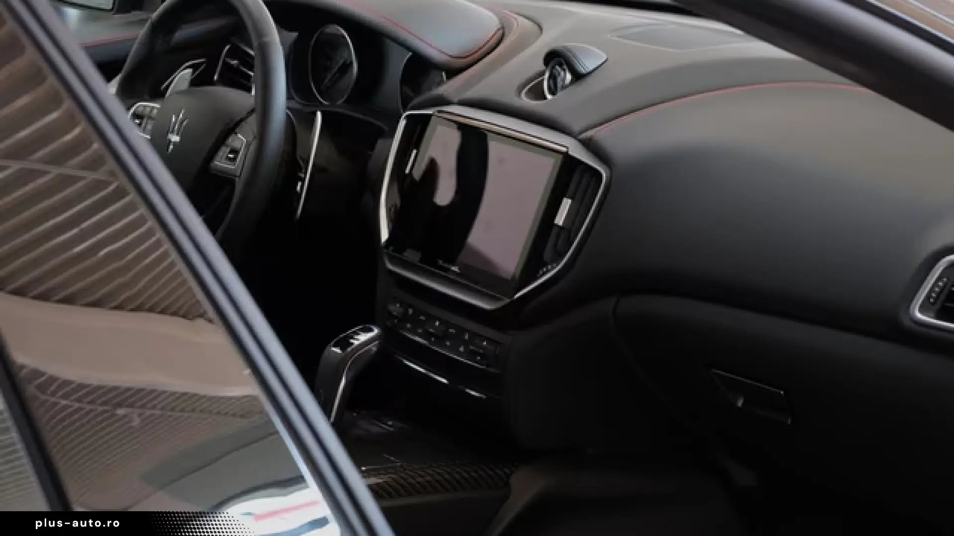 MASERATI Ghibli 2023 — imagine 11