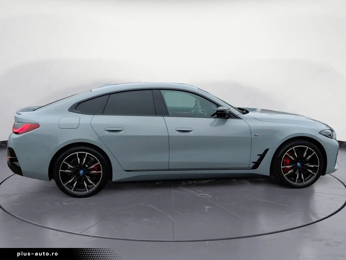 BMW i4 M50 M Sportpaket Pro Glasdach AHK Head UP Dis