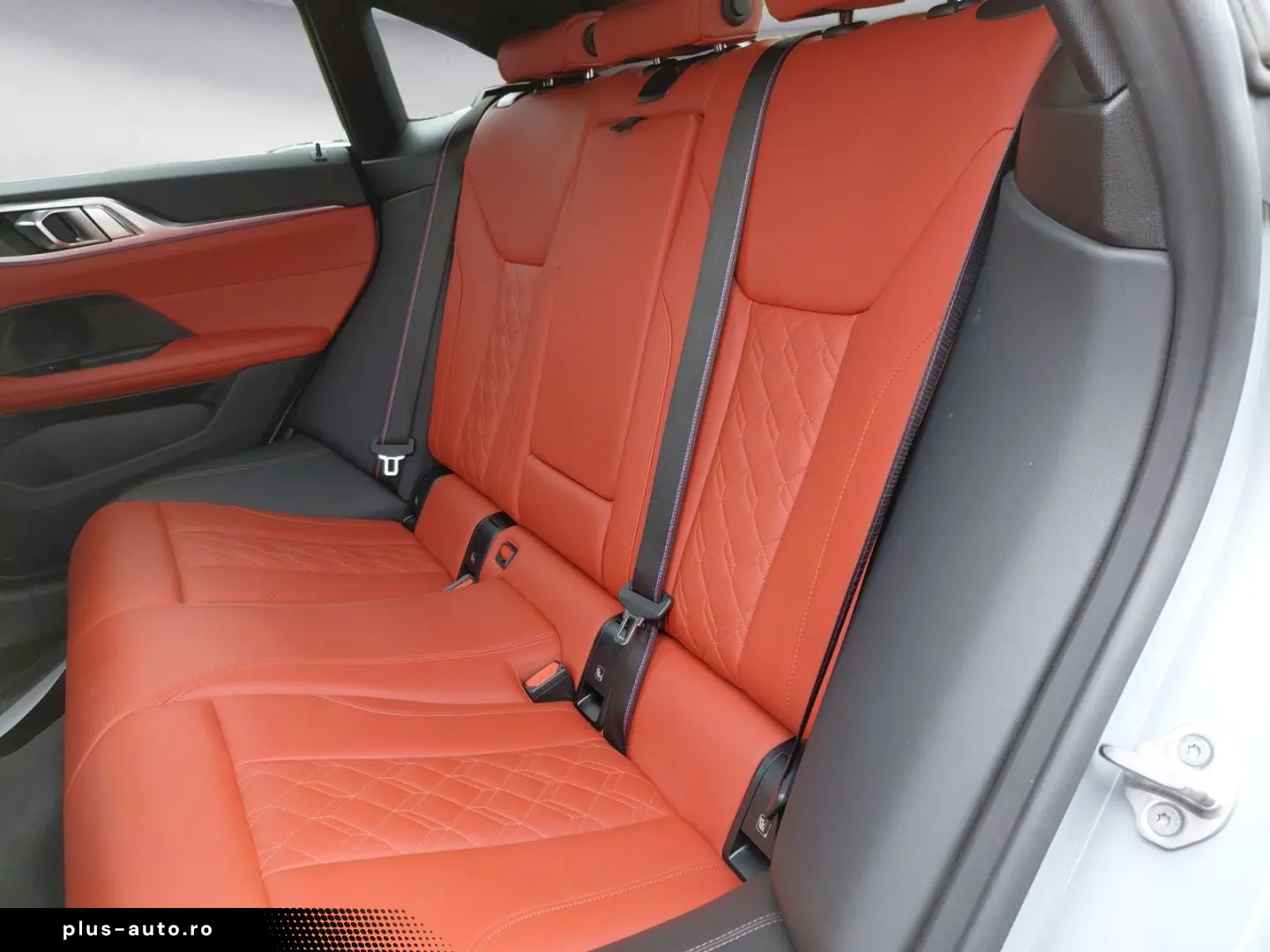 BMW i4 M50 M Sportpaket Pro Glasdach AHK Head UP Dis