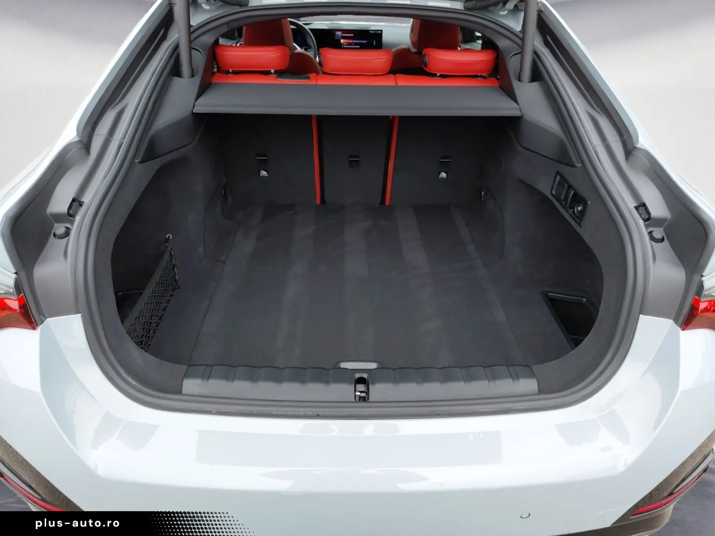 BMW i4 M50 M Sportpaket Pro Glasdach AHK Head UP Dis