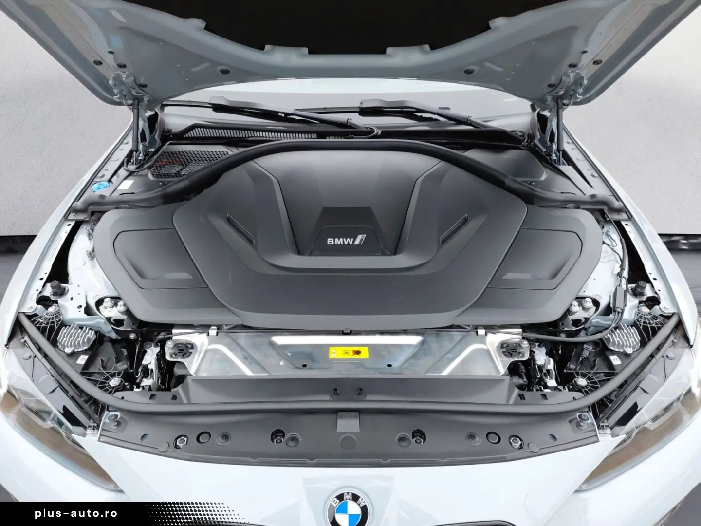 BMW i4 M50 M Sportpaket Pro Glasdach AHK Head UP Dis