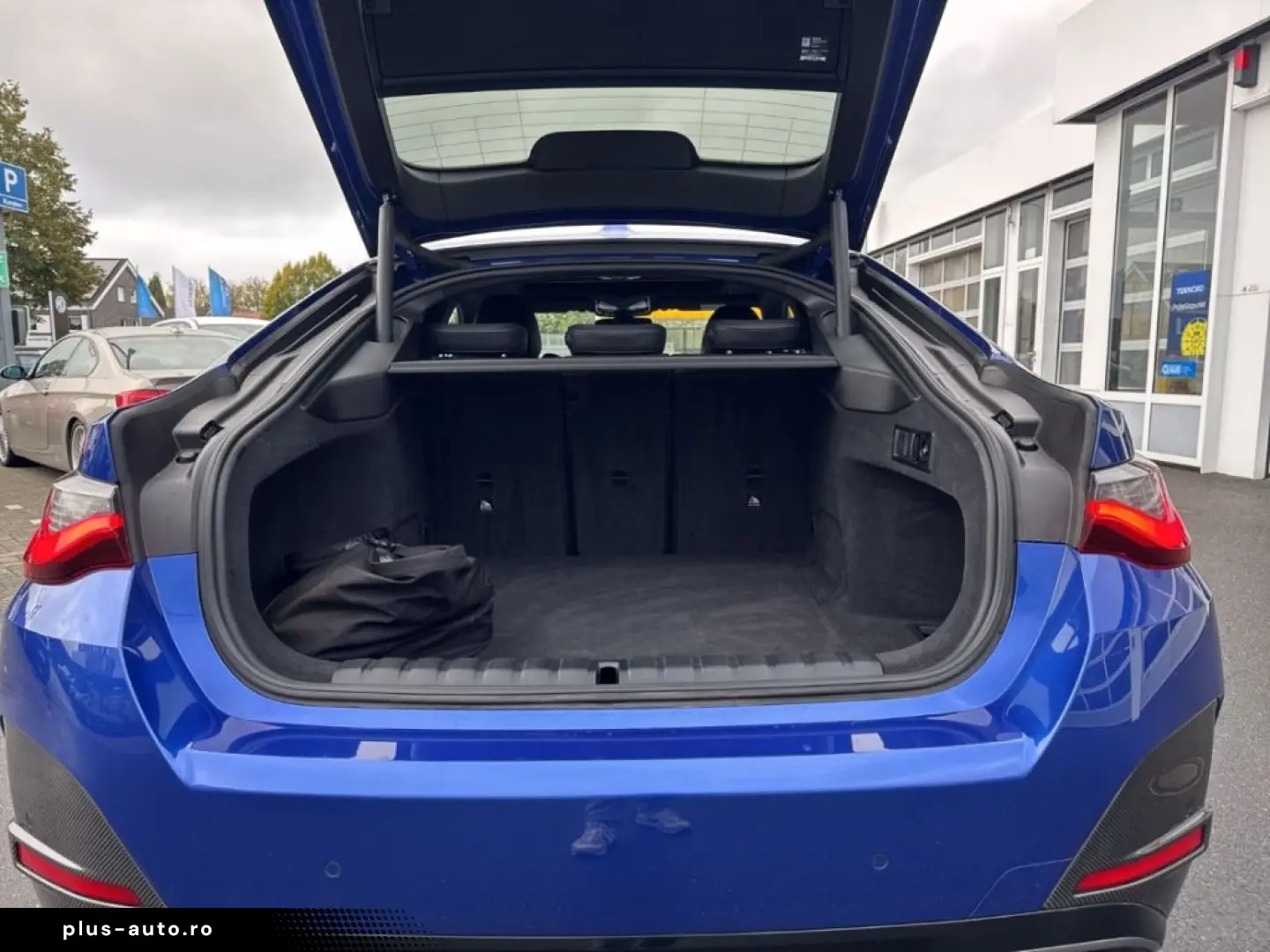 BMW i4 M50 Gran Coupe M Sport Pro AHK Glasdach Laser