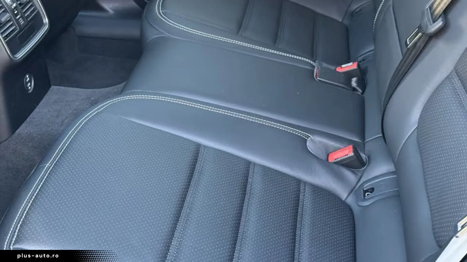 Porsche Macan SPORT-