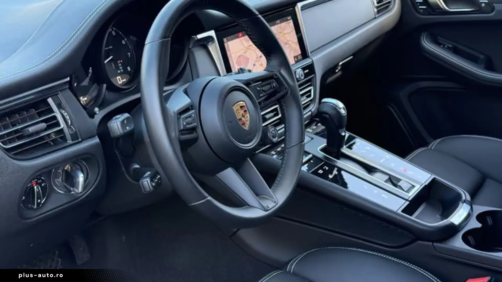Porsche Macan SPORT-