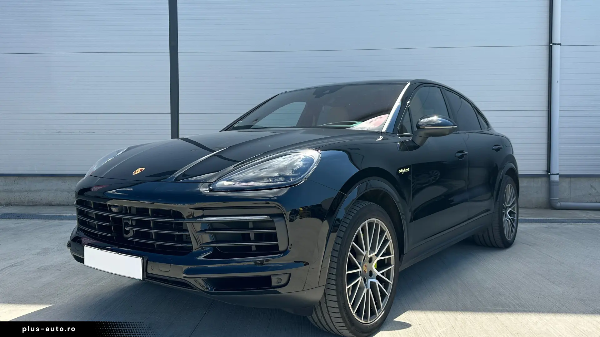 Porsche Cayenne Coupe E-Hybrid Tiptronic Platinum Edition