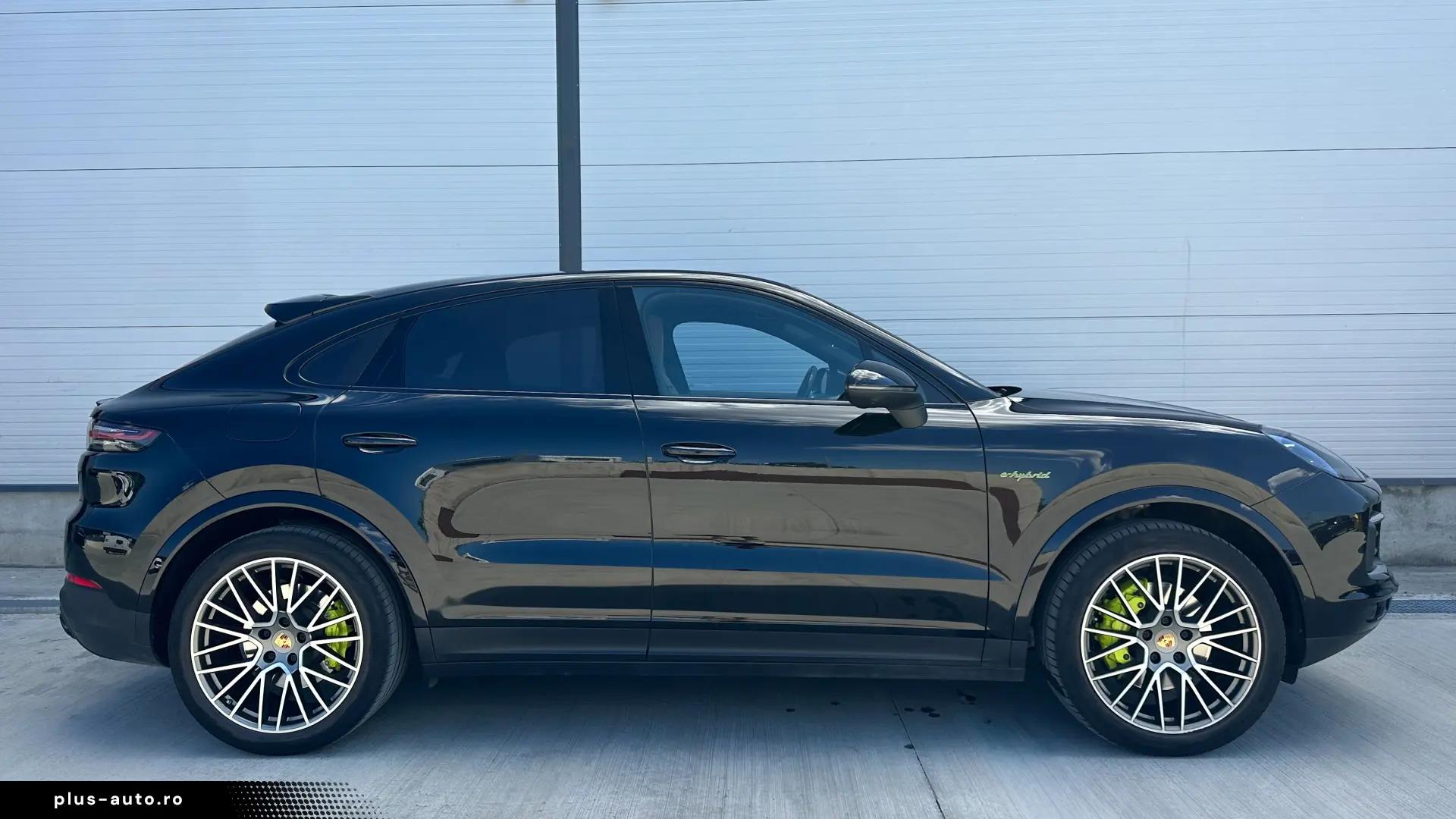 Porsche Cayenne Coupe E-Hybrid Tiptronic Platinum Edition