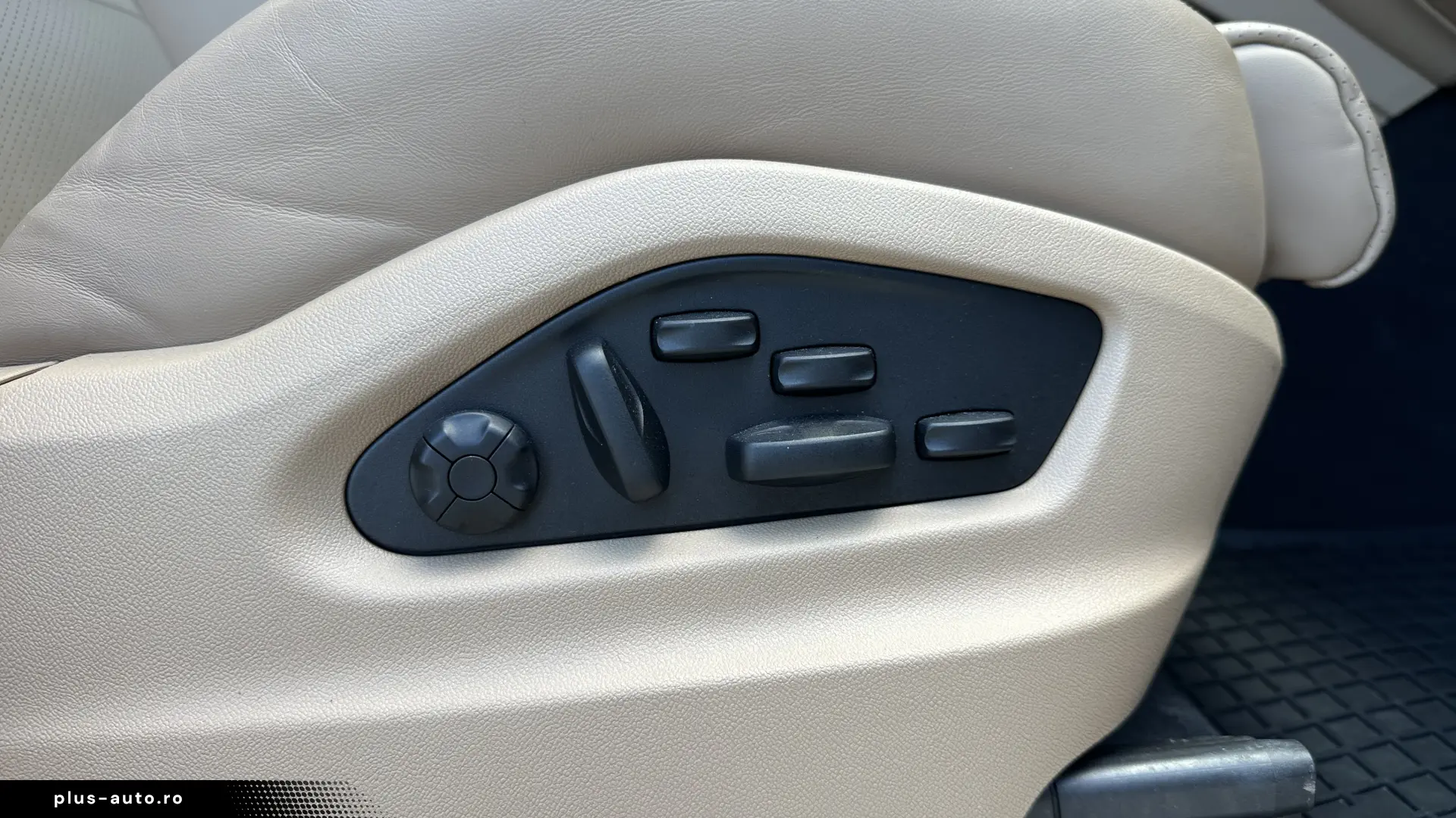 Porsche Cayenne Coupe E-Hybrid Tiptronic Platinum Edition