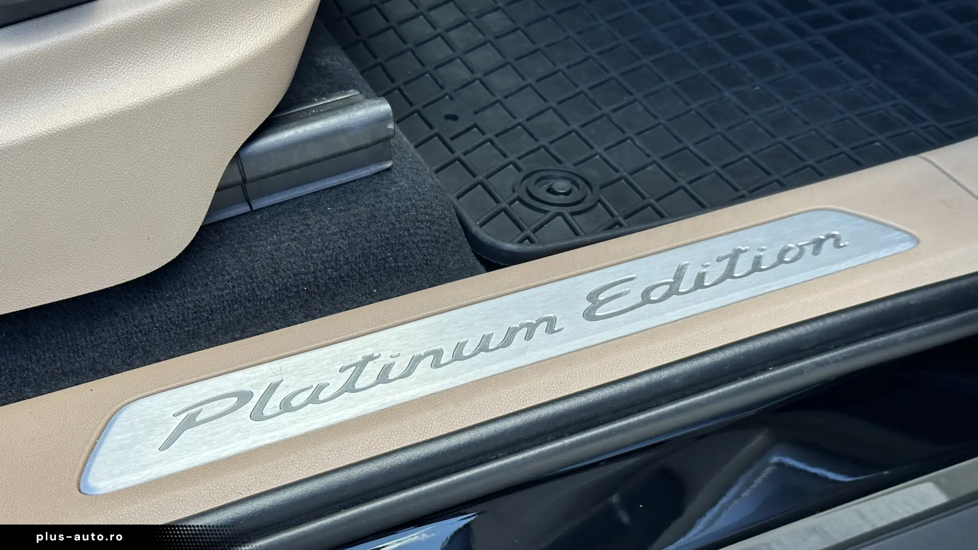 Porsche Cayenne Coupe E-Hybrid Tiptronic Platinum Edition
