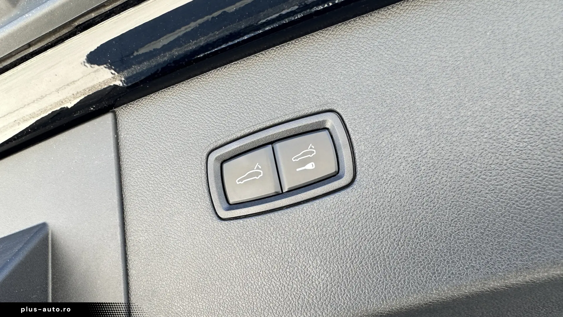 Porsche Cayenne Coupe E-Hybrid Tiptronic Platinum Edition