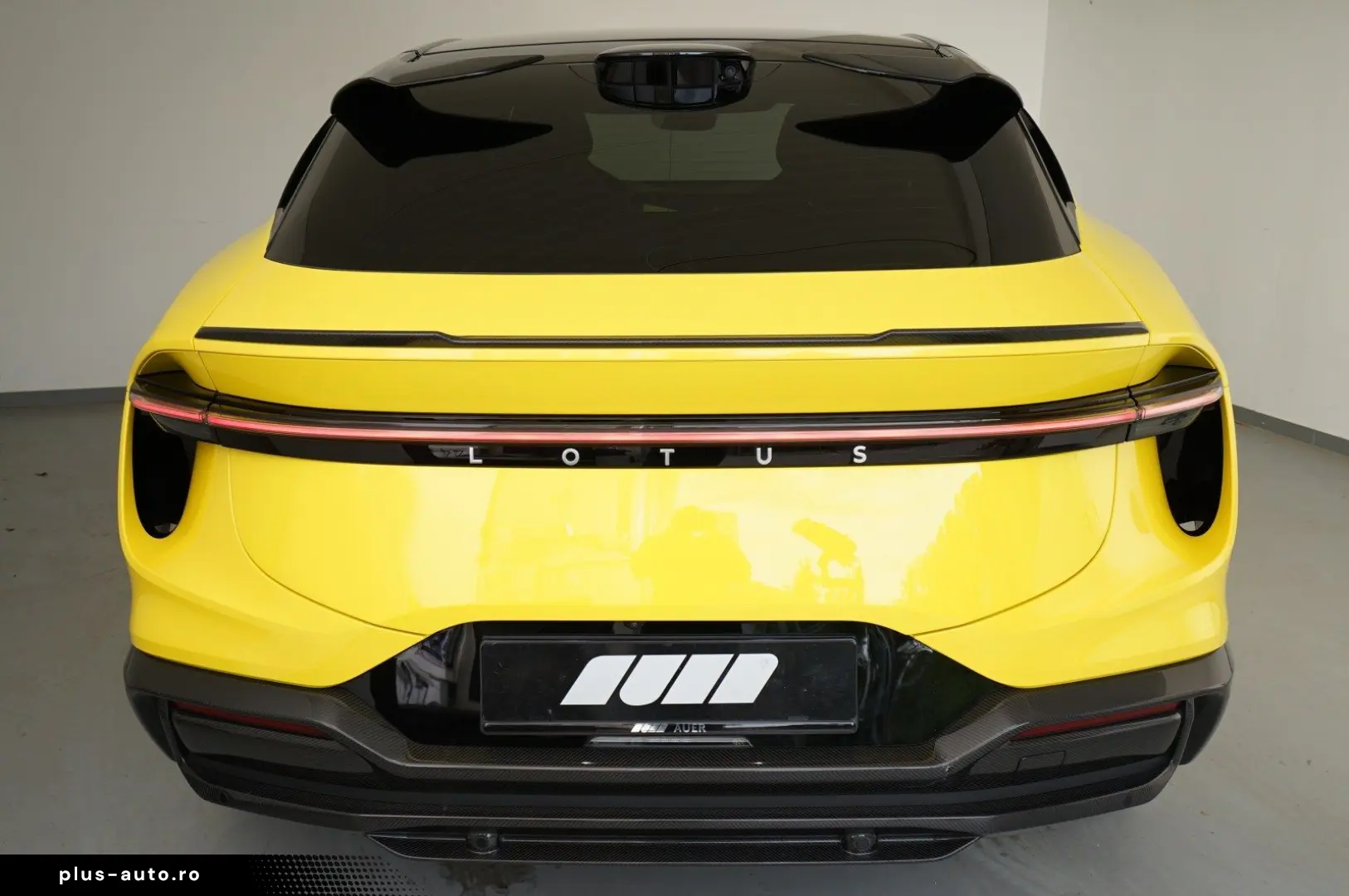 LOTUS Eletre R Komfortsitze   KEF   Highway Assist