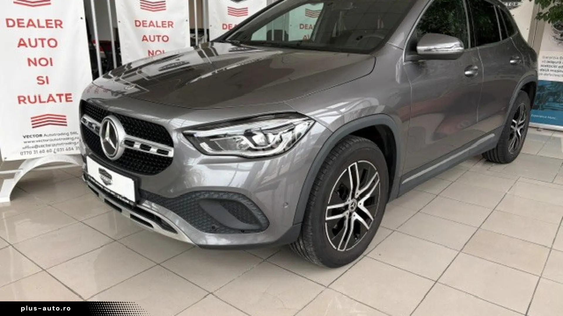 Mercedes-Benz GLA 180 Echipare Luxury Edition