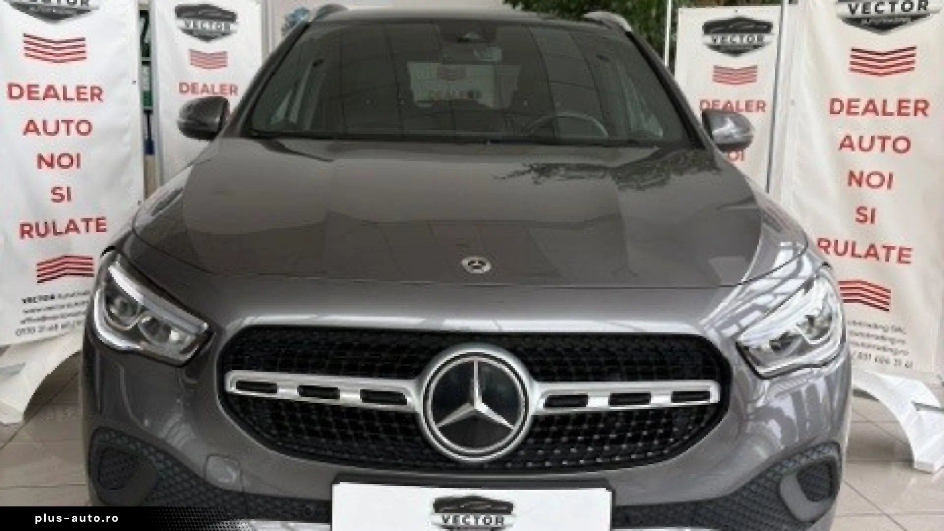Mercedes-Benz GLA 180 Echipare Luxury Edition