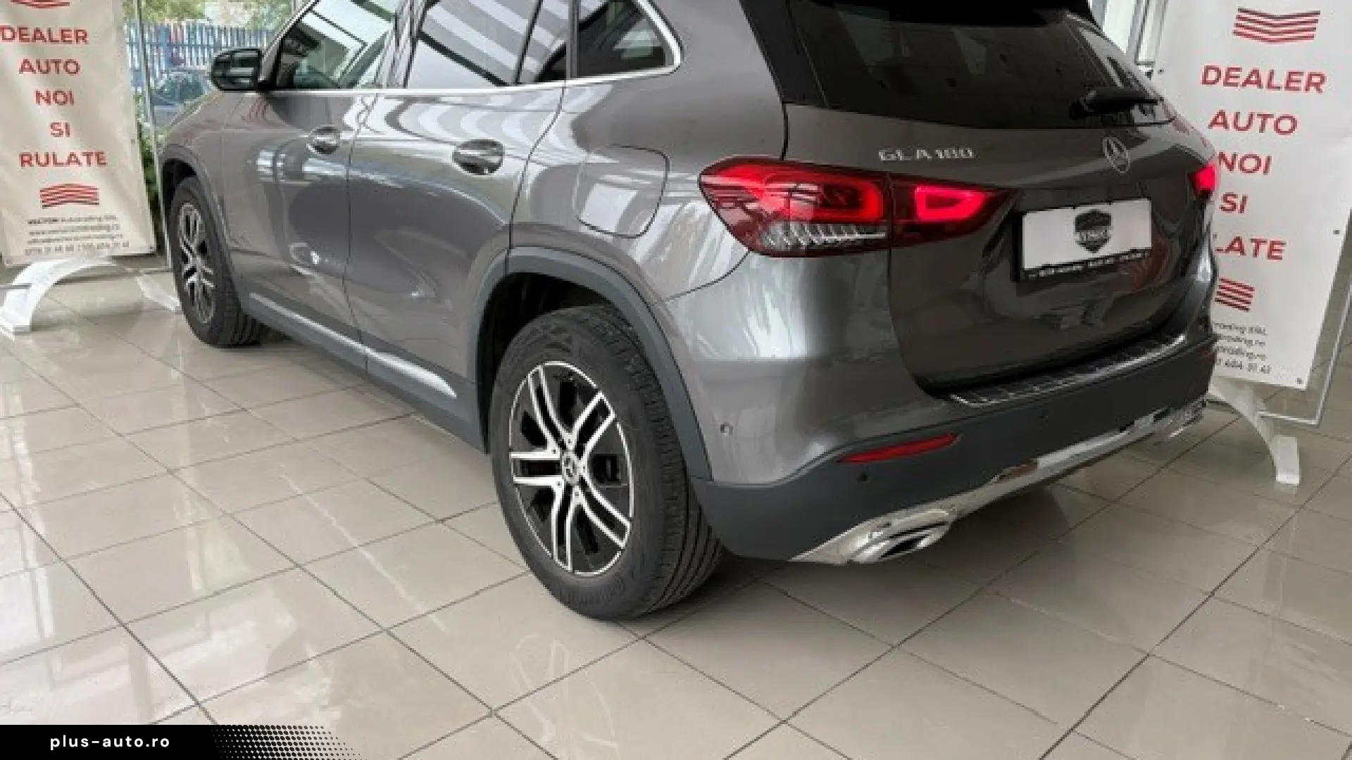 Mercedes-Benz GLA 180 Echipare Luxury Edition