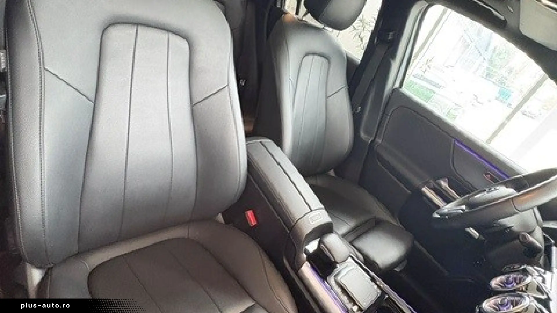 Mercedes-Benz GLA 180 Echipare Luxury Edition