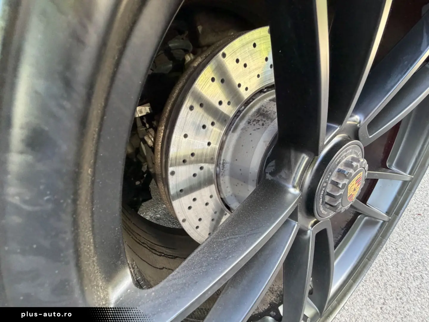 PORSCHE 992 GTS 4 Cabrio LED-Matrix PDCC HA-Lenkung