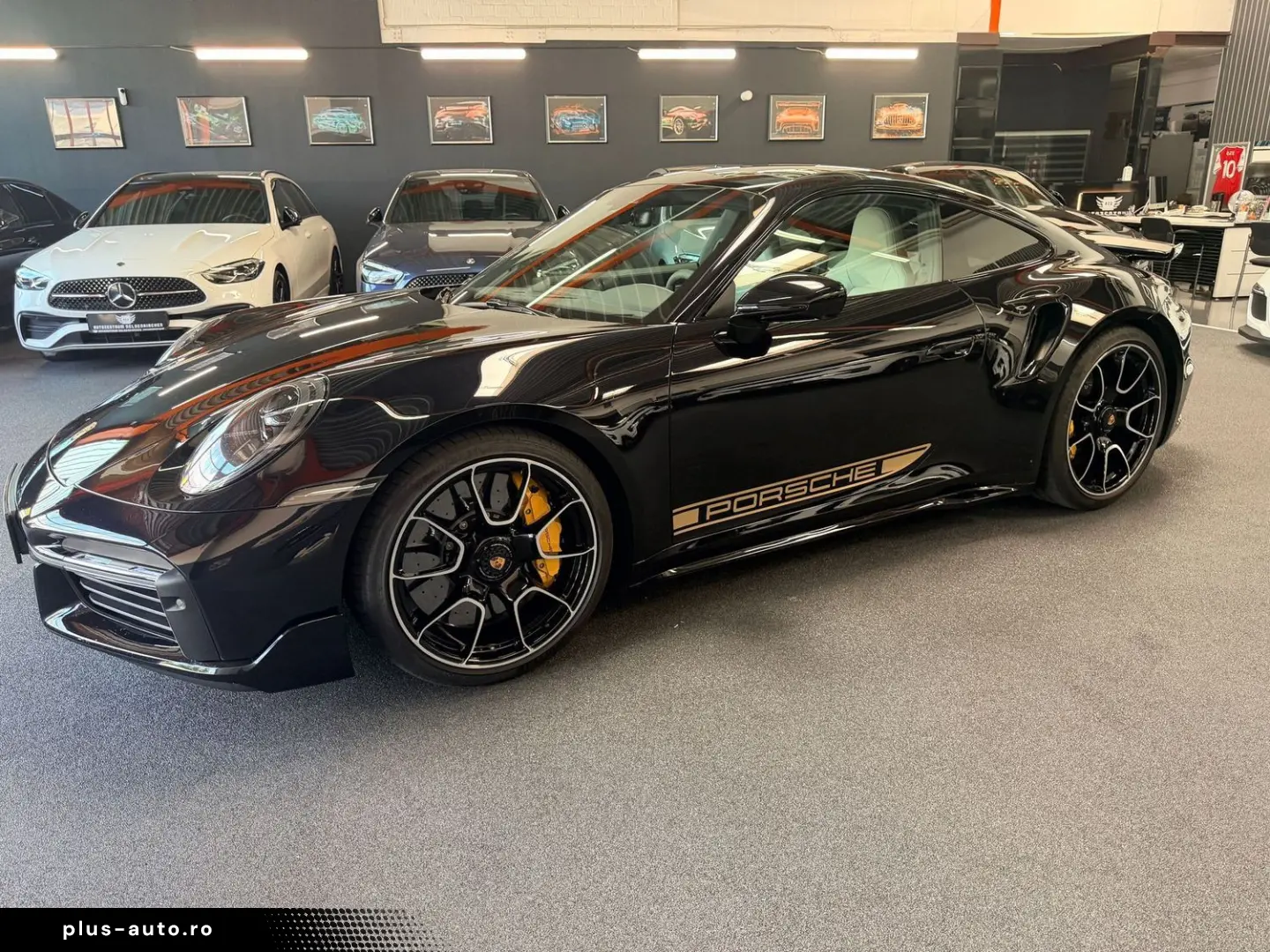 PORSCHE 992 Turbo S CARBON AERO MATRIX KERAMIK BURMESTER