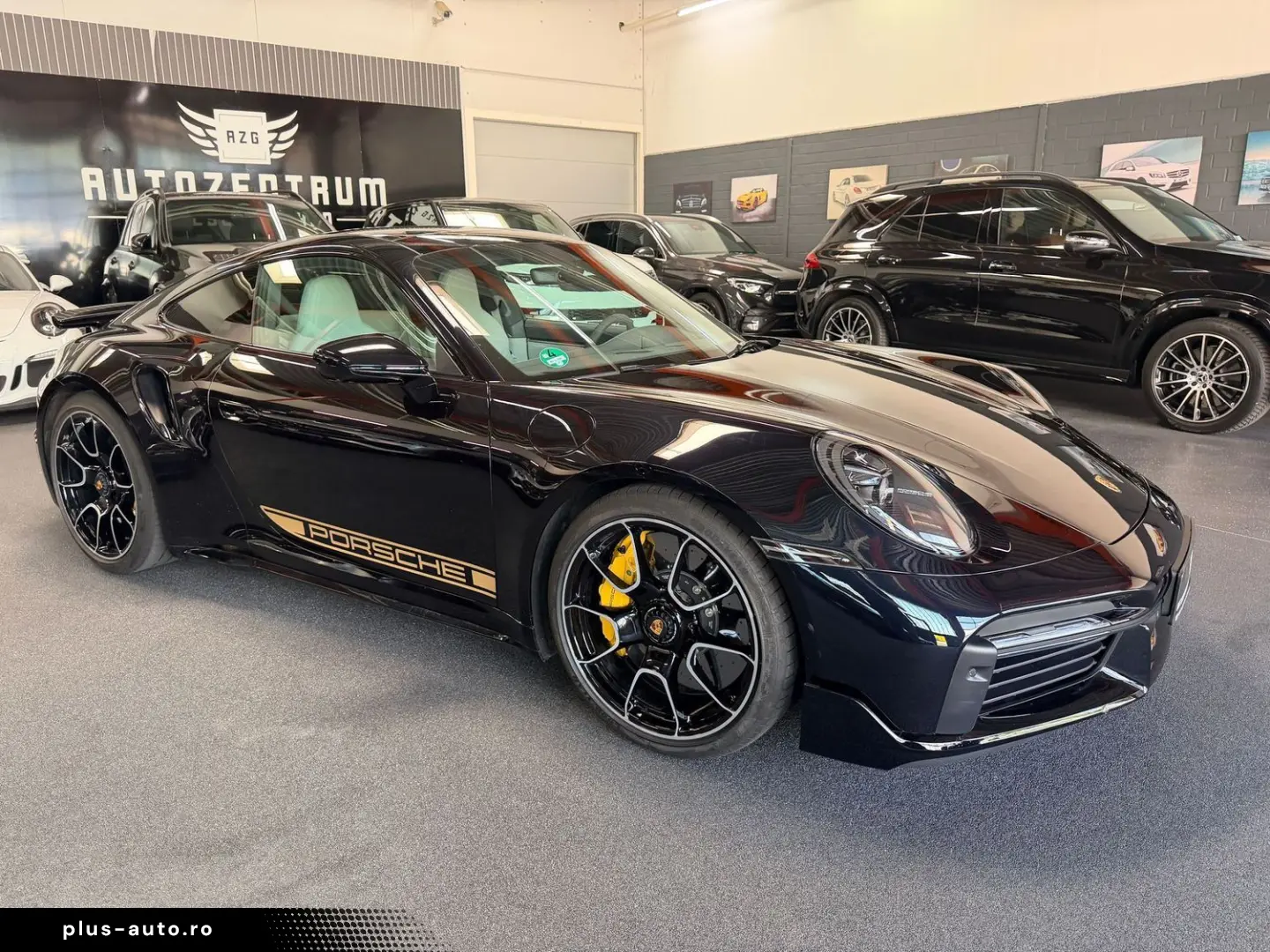 PORSCHE 992 Turbo S CARBON AERO MATRIX KERAMIK BURMESTER