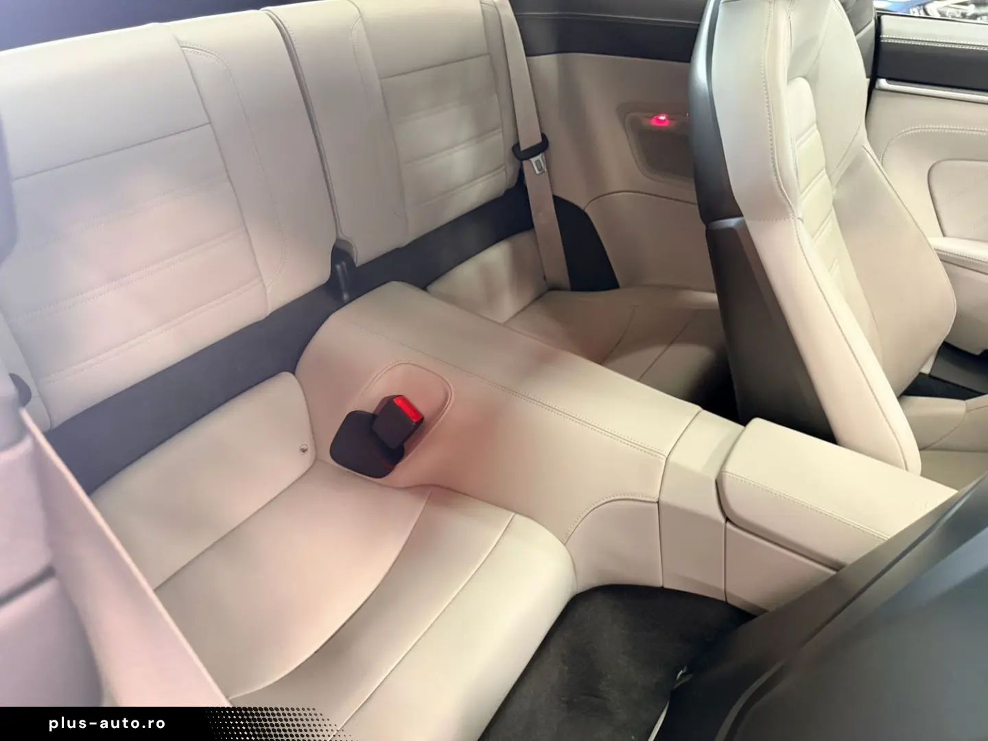 PORSCHE 992 Turbo S CARBON AERO MATRIX KERAMIK BURMESTER