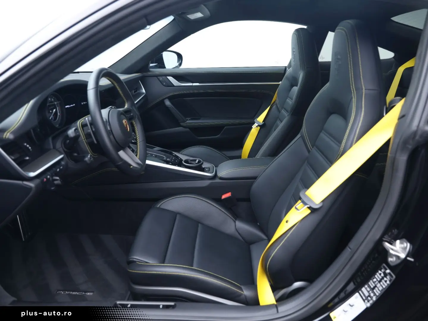 PORSCHE 992 turbo S