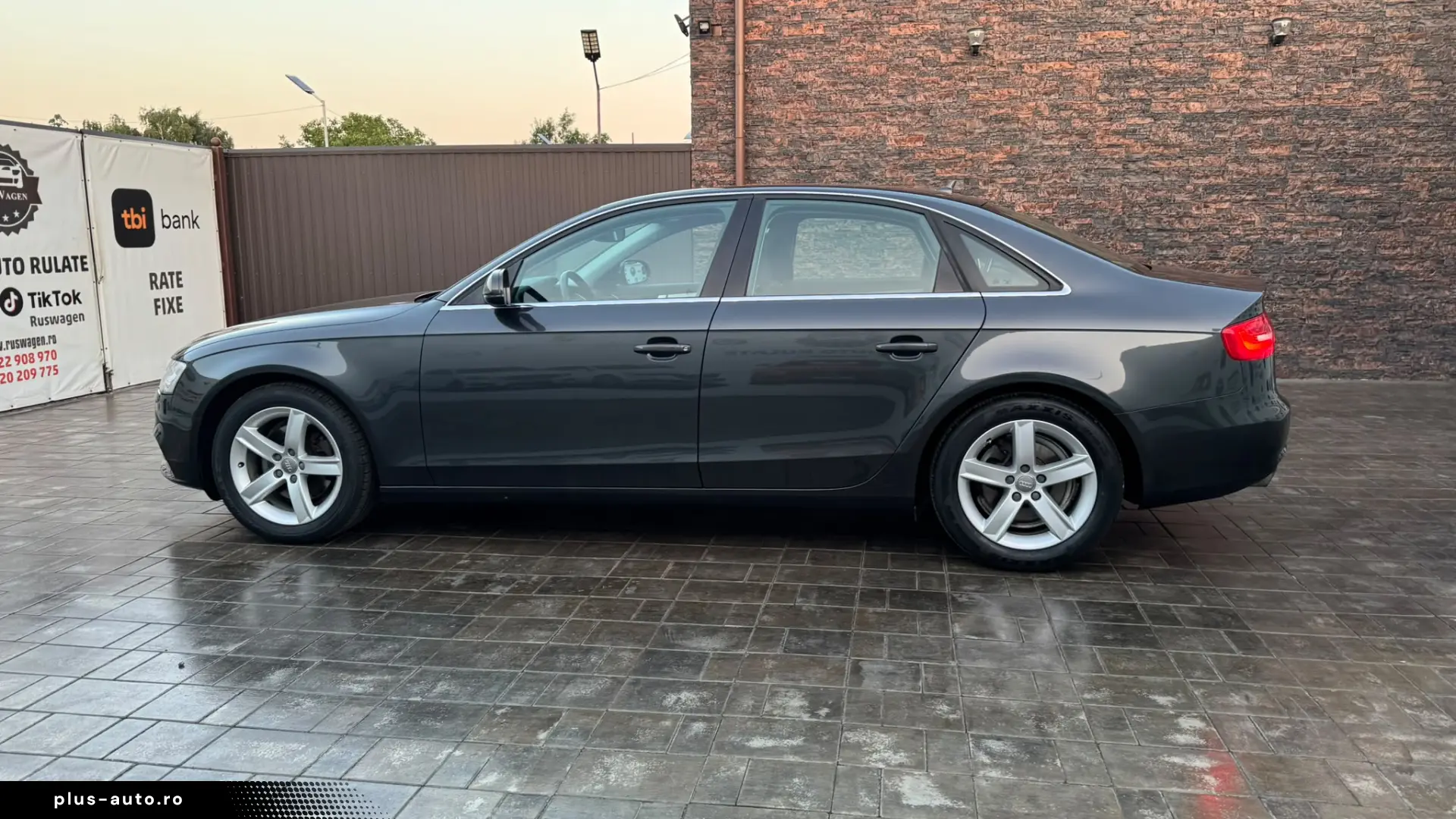 Audi A4  2013
