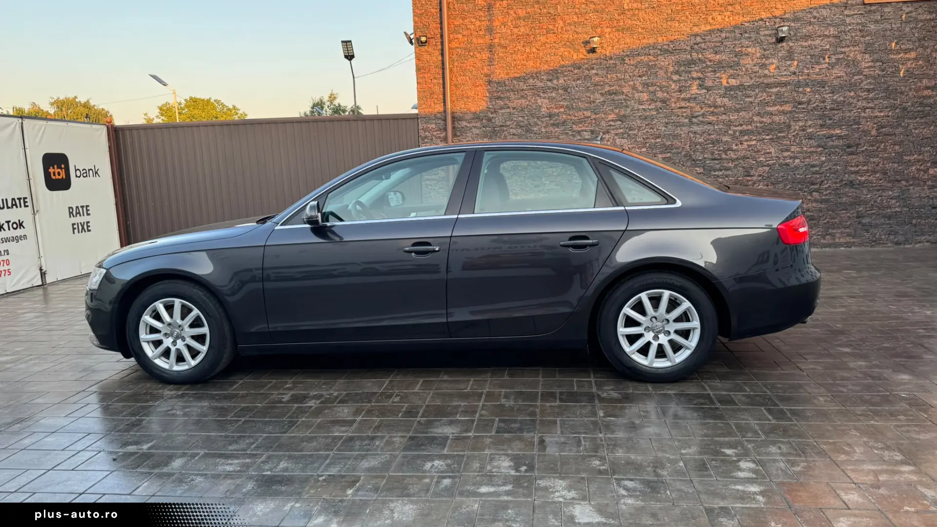 Audi A4 2014