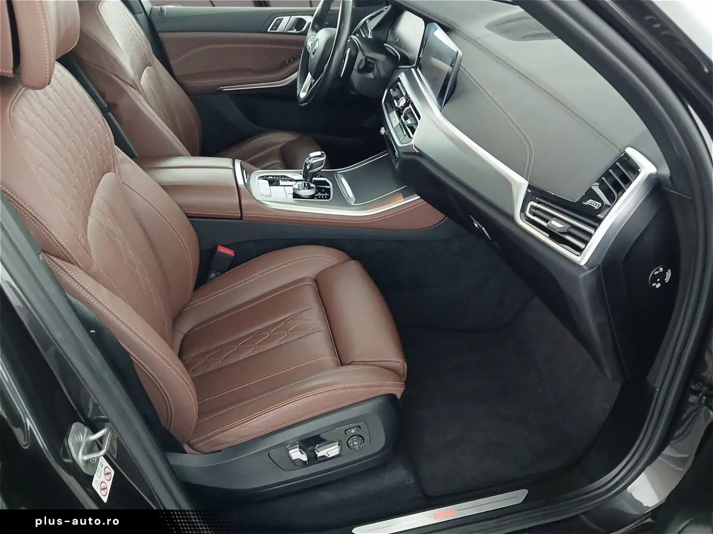 BMW X5 xDrive30d  LiveCockpitProf