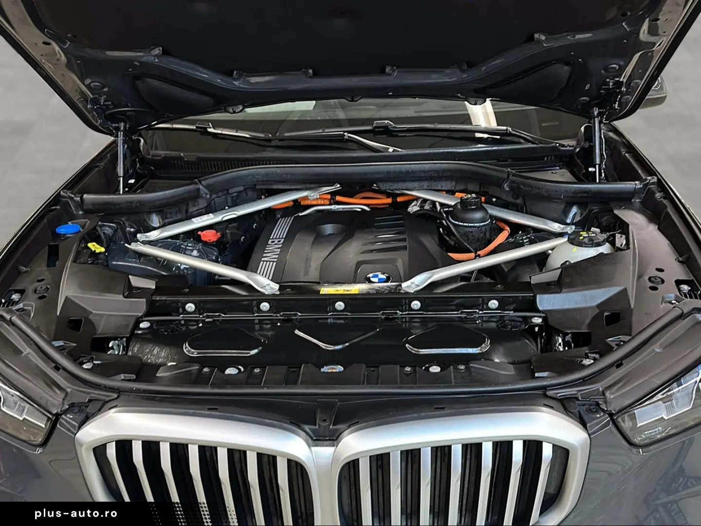 BMW X5 xDrive50e M Sport Massage Bowers & Wilkins
