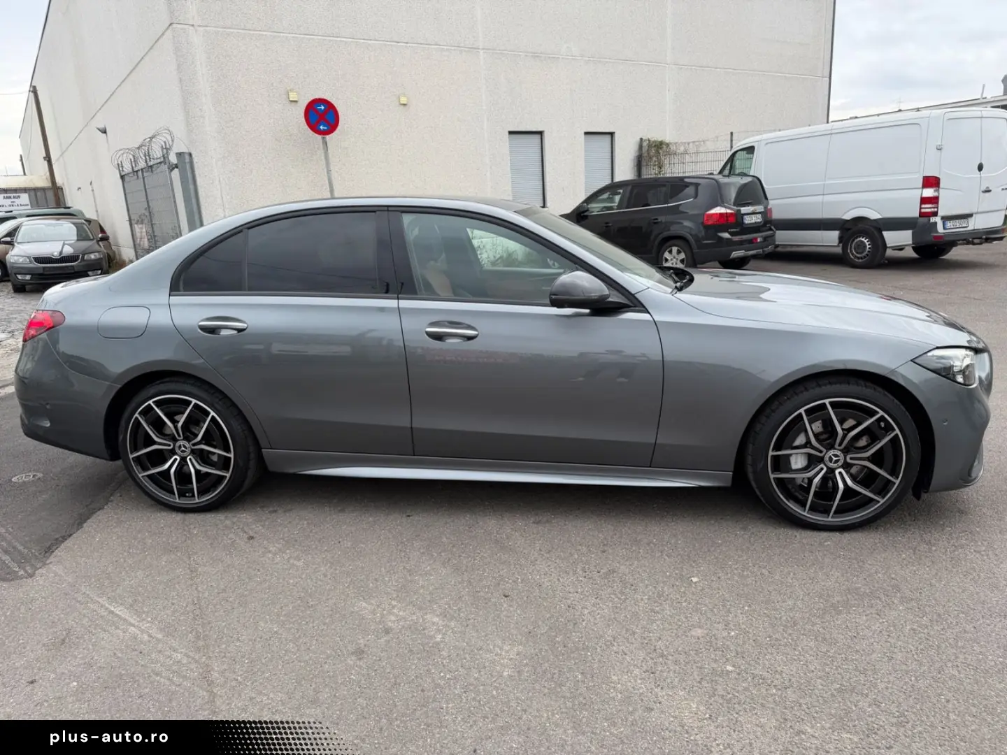 MERCEDES-BENZ C 300 C Limousine AMG Line