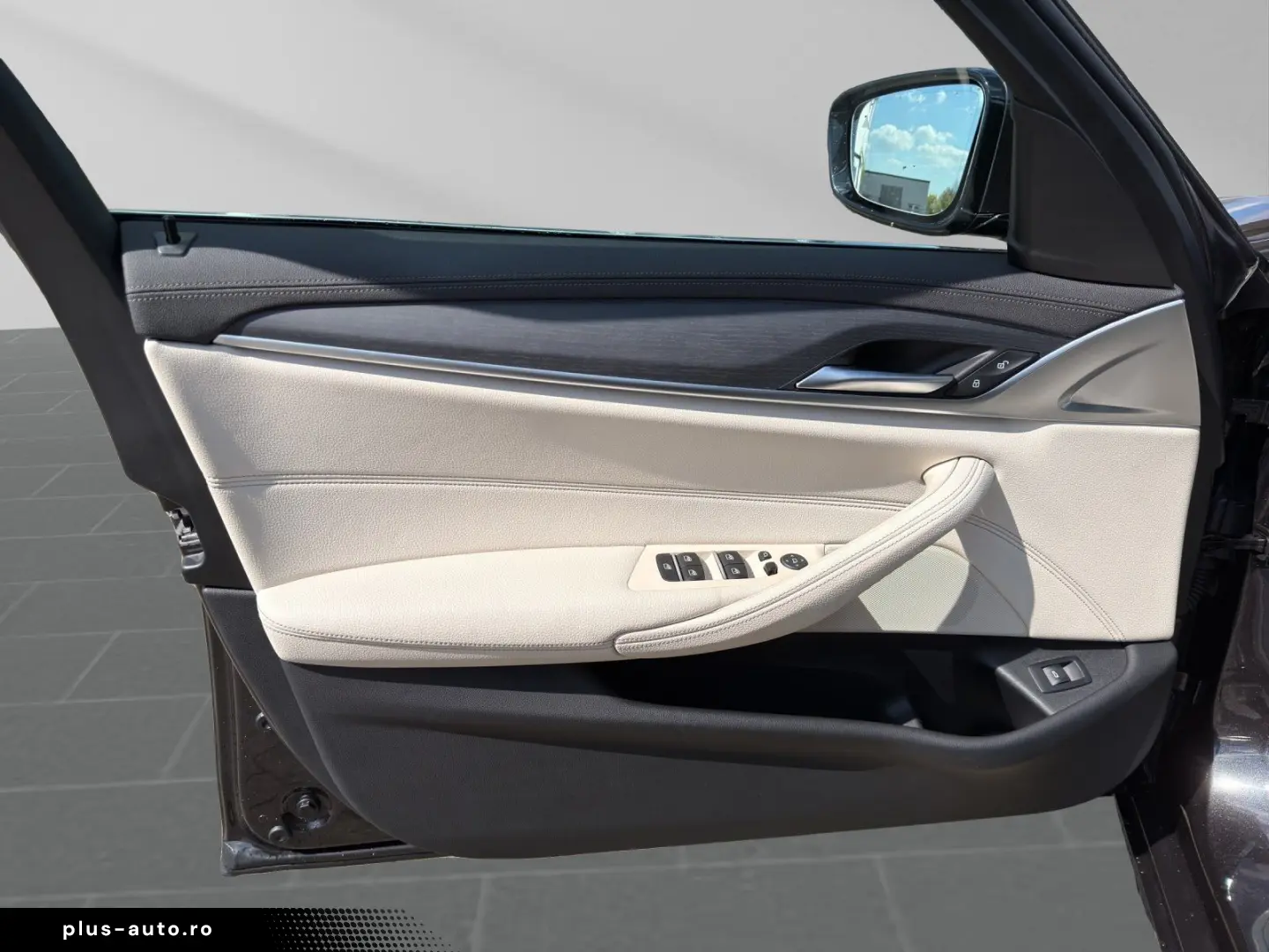 BMW 520d xDrive Luxury HUD ACC Laser RFK