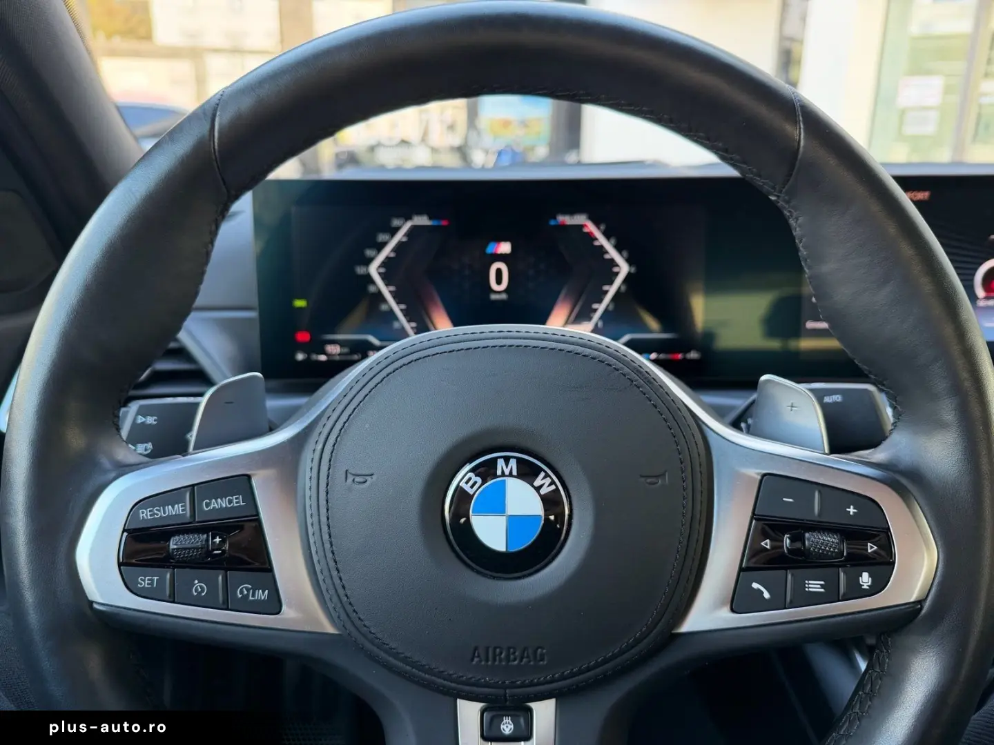 BMW 320i Limousine M Sport AdapLED DA PA HiFi HuD