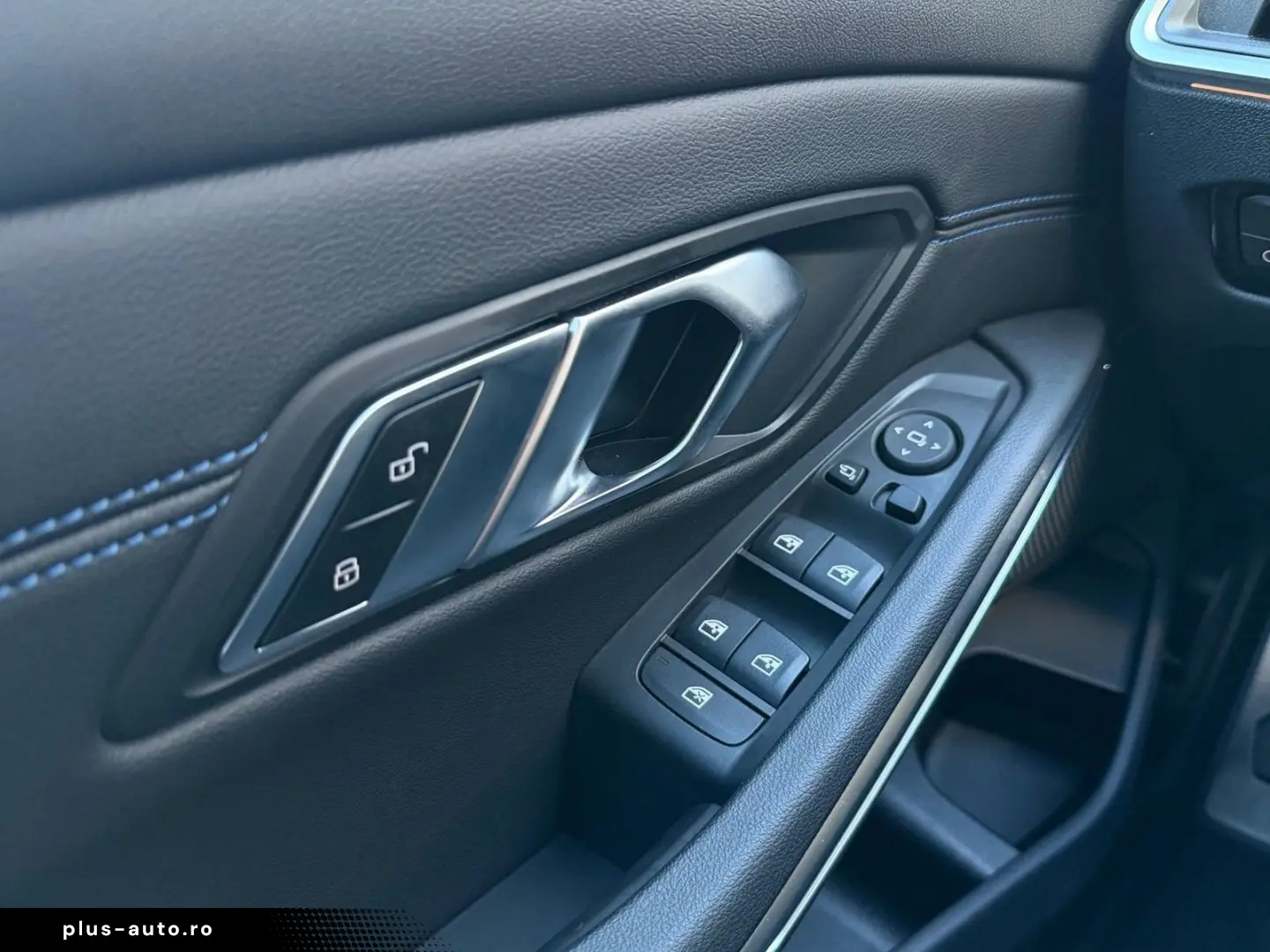 BMW 320i Limousine M Sport AdapLED DA PA HiFi HuD