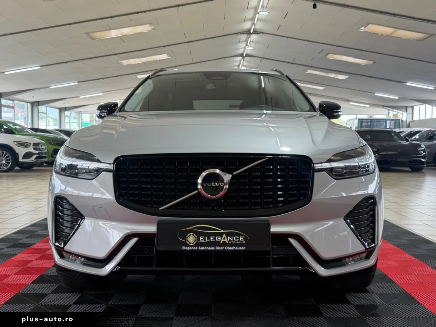 VOLVO XC 60 XC60 Plus Dark AWD