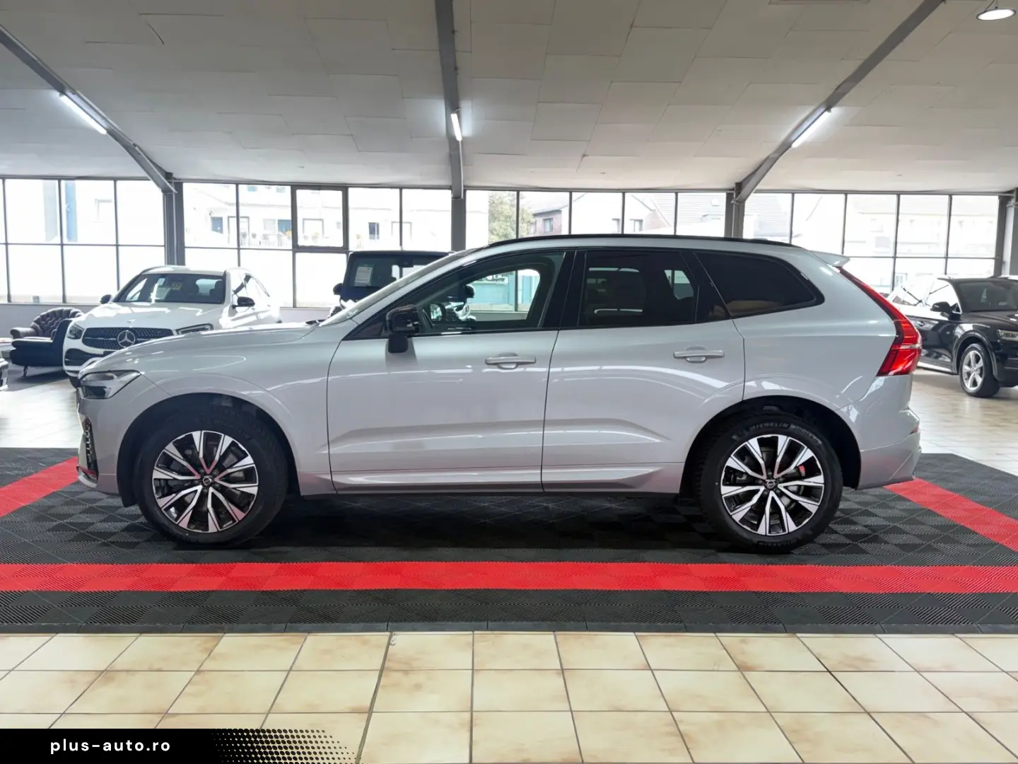 VOLVO XC 60 XC60 Plus Dark AWD