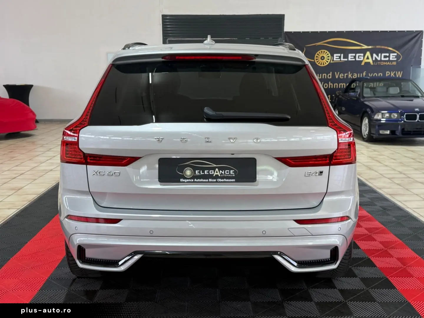 VOLVO XC 60 XC60 Plus Dark AWD