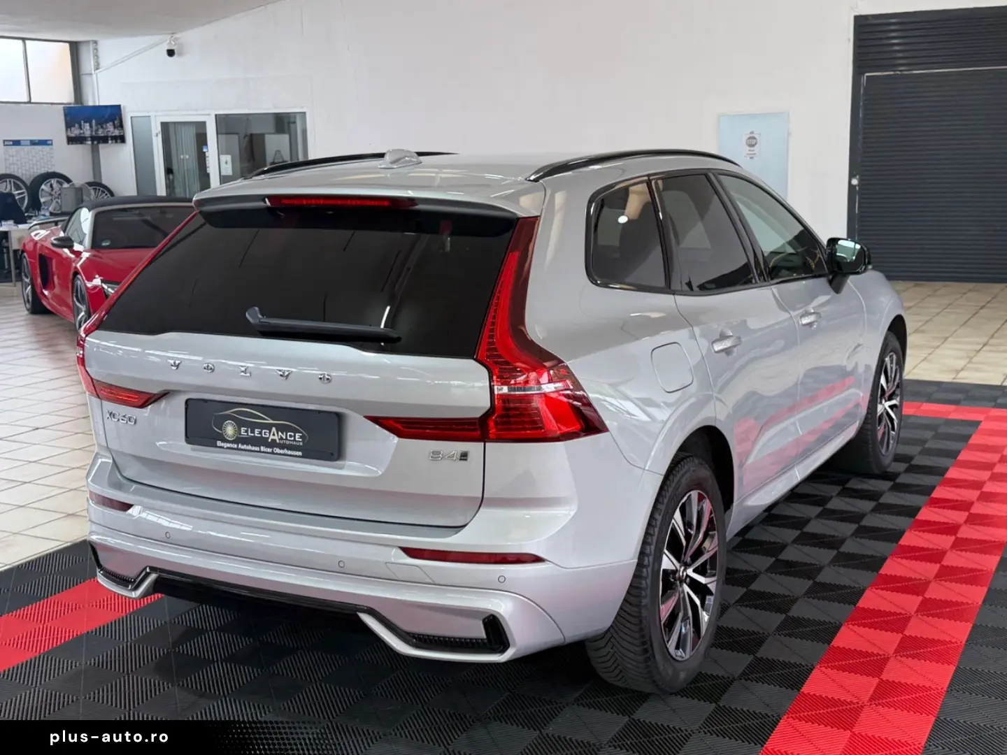VOLVO XC 60 XC60 Plus Dark AWD