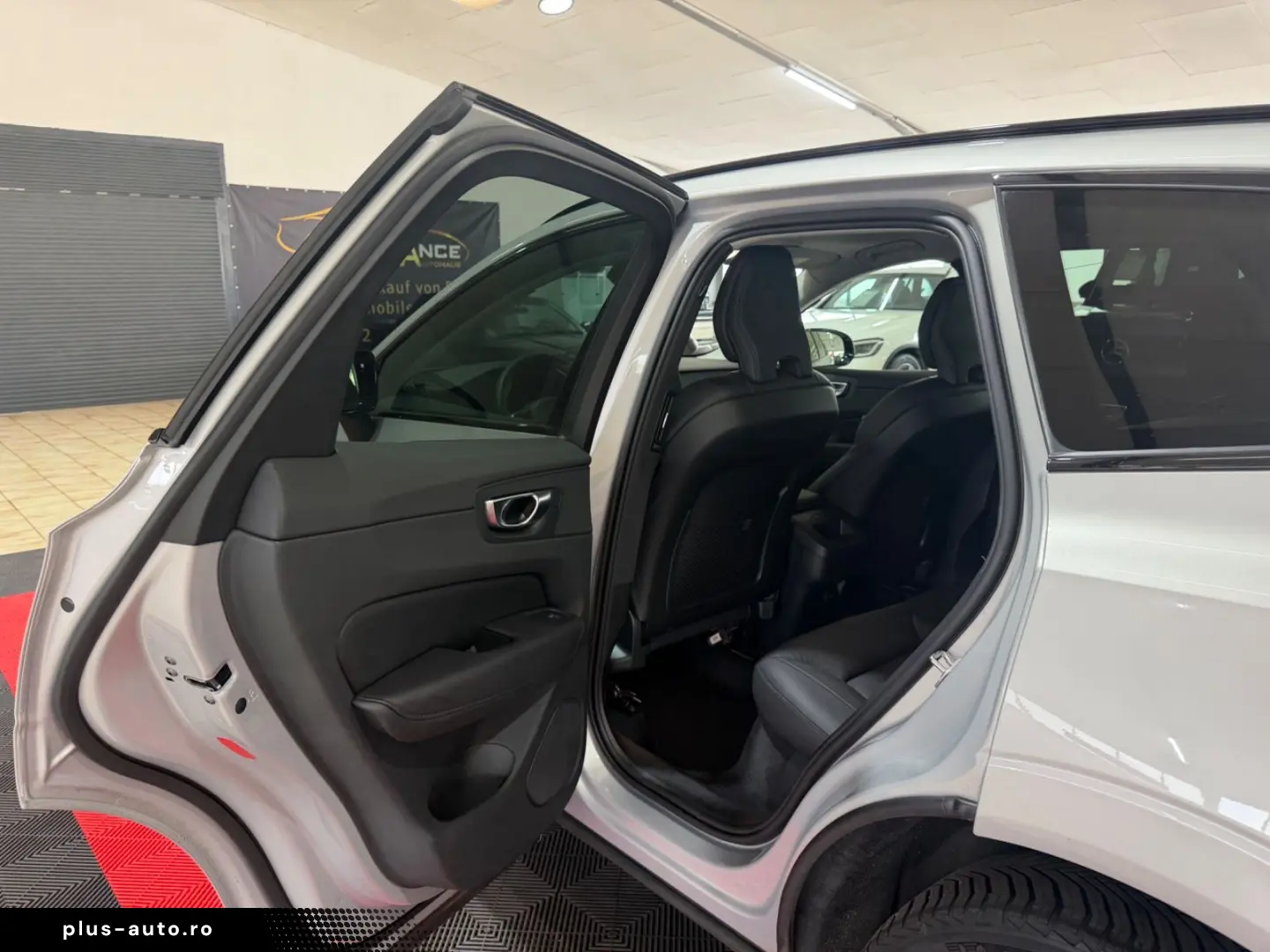 VOLVO XC 60 XC60 Plus Dark AWD