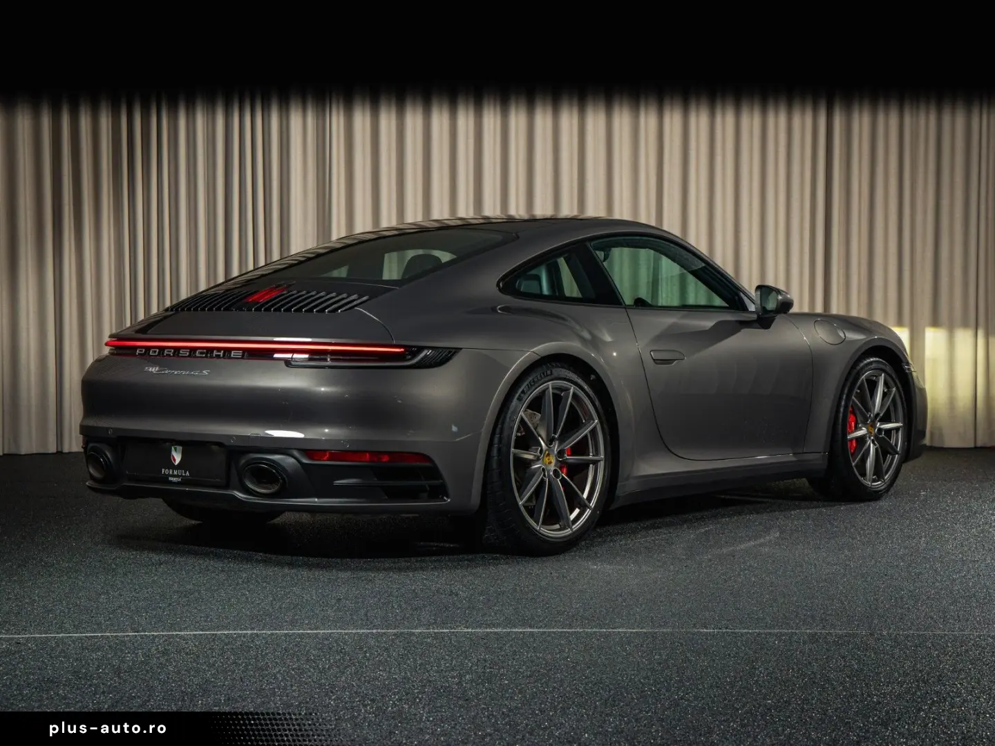 PORSCHE 992 Carrera 4S Coupé  BOSE  PDLS   Night  Chrono