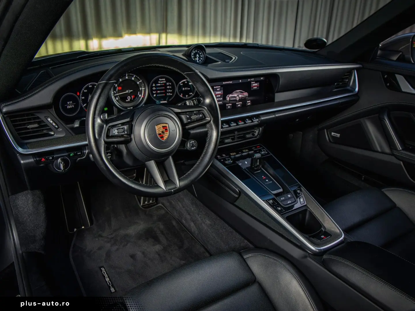 PORSCHE 992 Carrera 4S Coupé  BOSE  PDLS   Night  Chrono