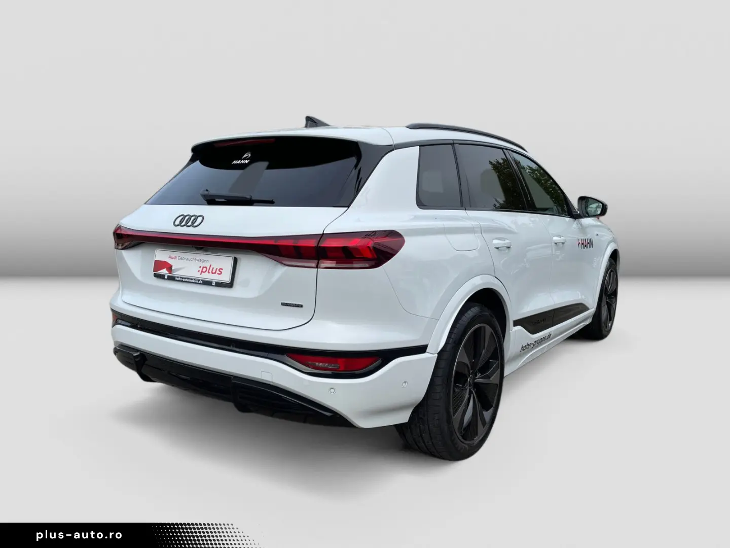 AUDI Q6 e-tron quattro S line tech pro Pano AHK B&O