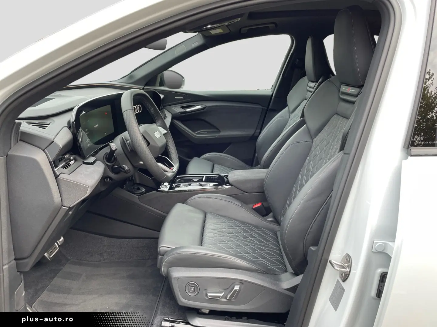 AUDI Q6 e-tron quattro S line tech pro Pano AHK B&O