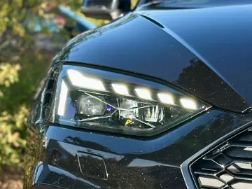 AUDI RS5 SB COMPETITION BLACK SPORTABGAS SCHALENSITZ