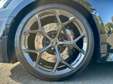 AUDI RS5 SB COMPETITION BLACK SPORTABGAS SCHALENSITZ