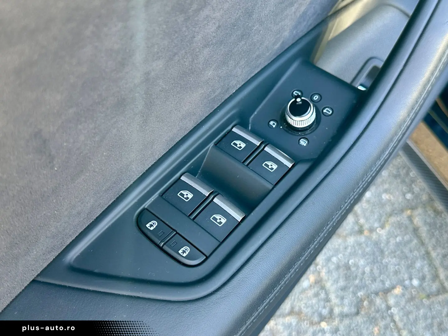 AUDI RS5 SB COMPETITION BLACK SPORTABGAS SCHALENSITZ