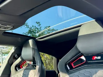 AUDI RS5 SB COMPETITION BLACK SPORTABGAS SCHALENSITZ