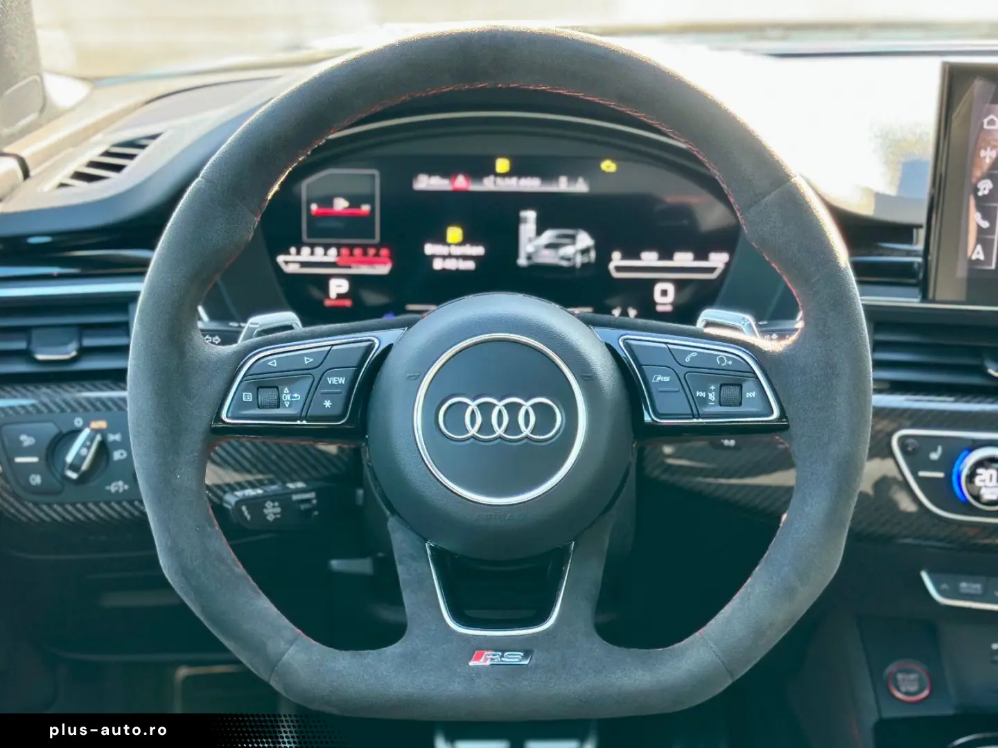 AUDI RS5 SB COMPETITION BLACK SPORTABGAS SCHALENSITZ