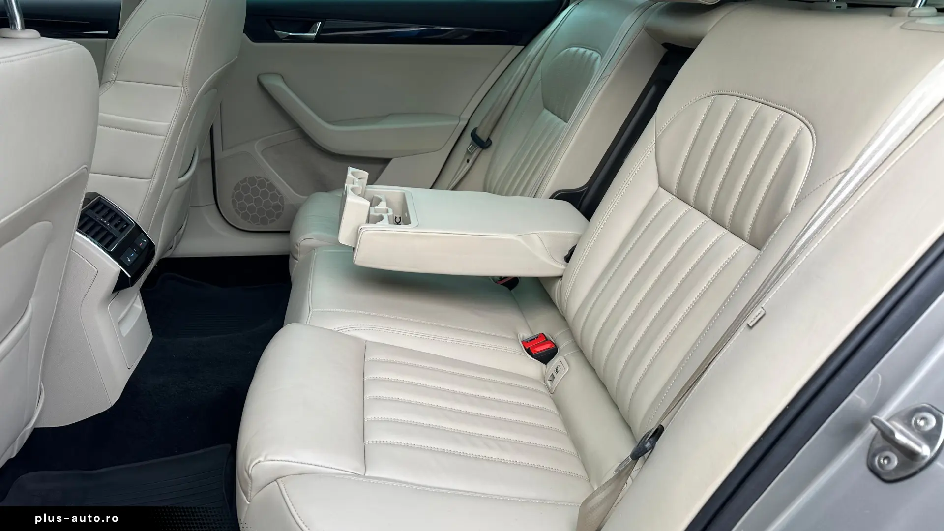 Skoda Superb SW 2.0 Diesel 190 CP An 2016