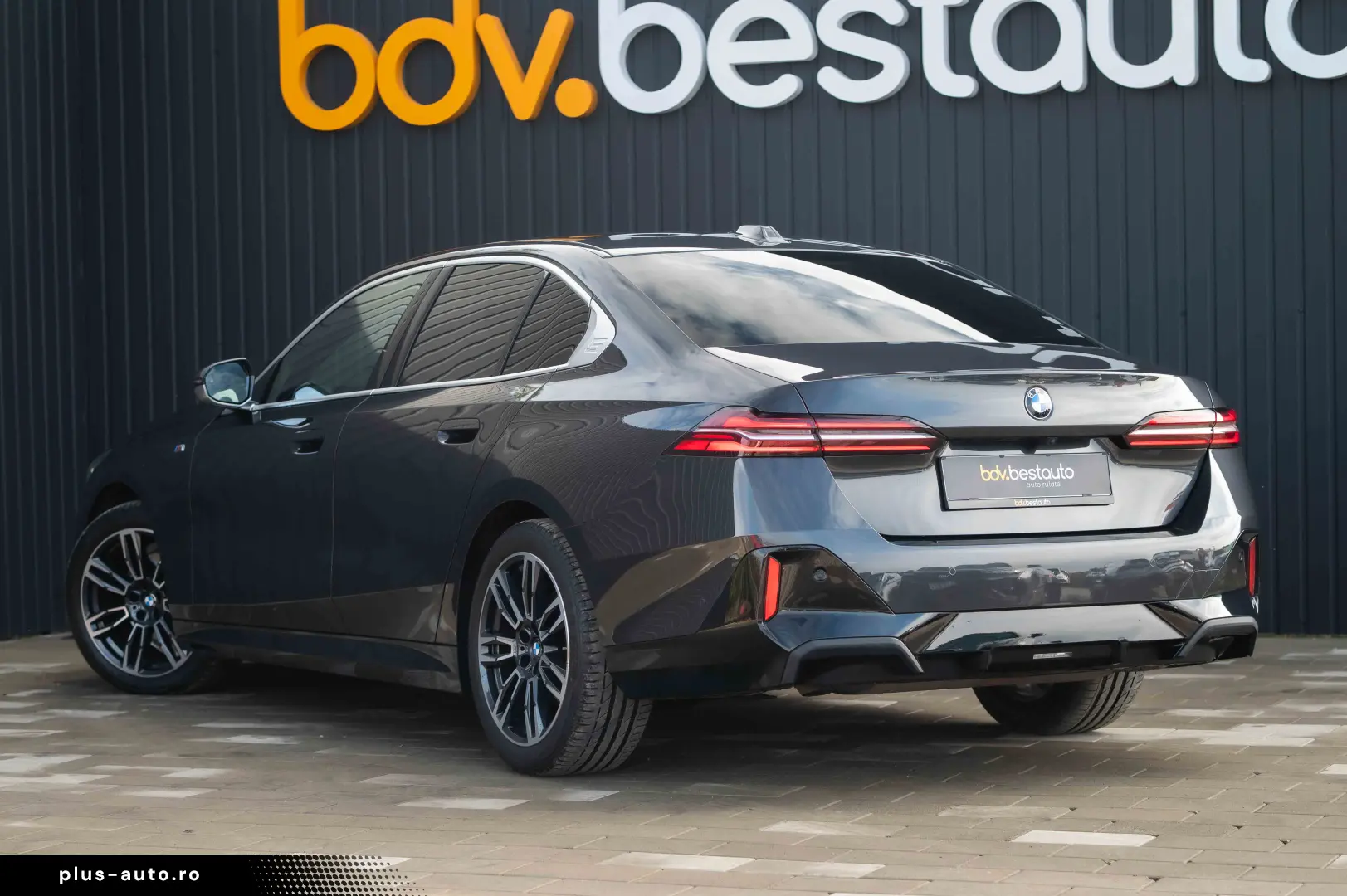 BMW Seria 5 520i M-Sport