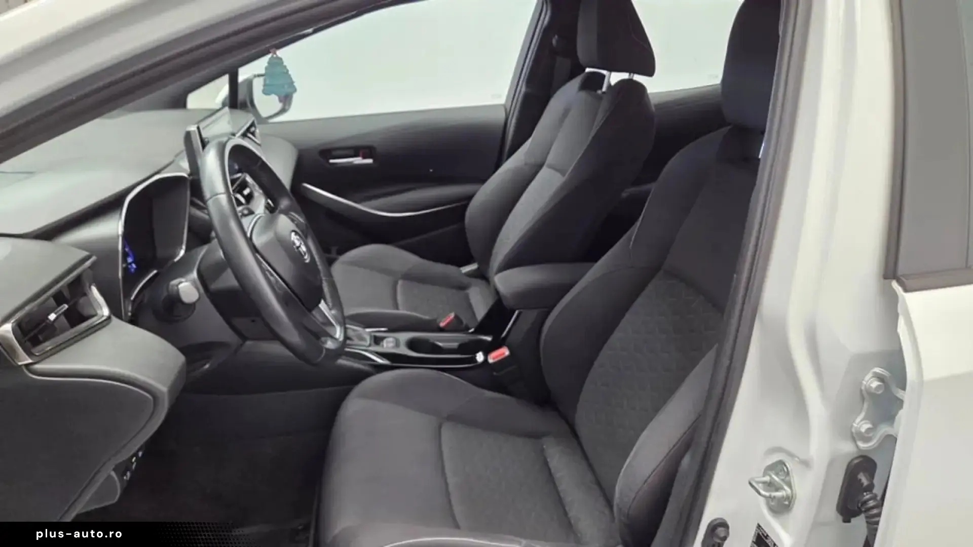 Toyota Corolla 1.8 HSD Active